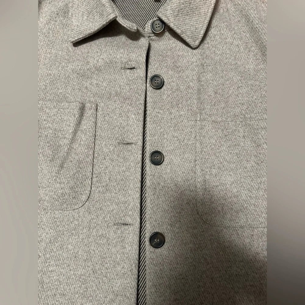 Women's Gray Jacket - Picture 4 of 6